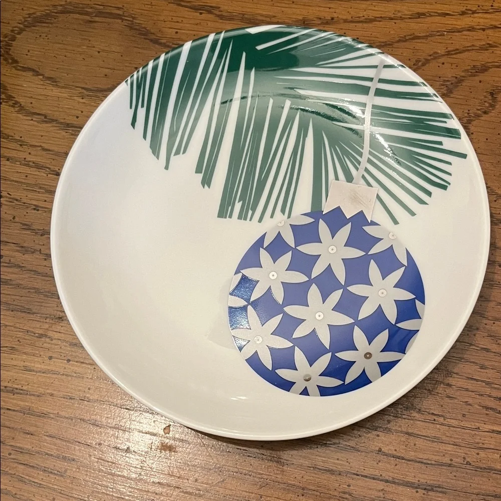 Crate & Barrel Festive Ornament Plates, set‎ of 4